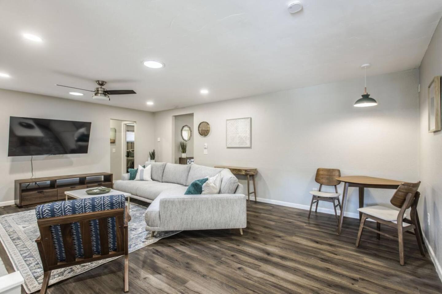New Hummingbird Haven - Nw Okc, Billiards, Firepit Villa Oklahoma Dış mekan fotoğraf