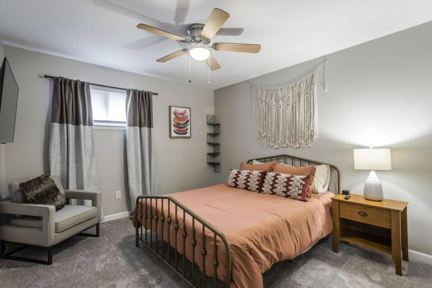 New Hummingbird Haven - Nw Okc, Billiards, Firepit Villa Oklahoma Dış mekan fotoğraf