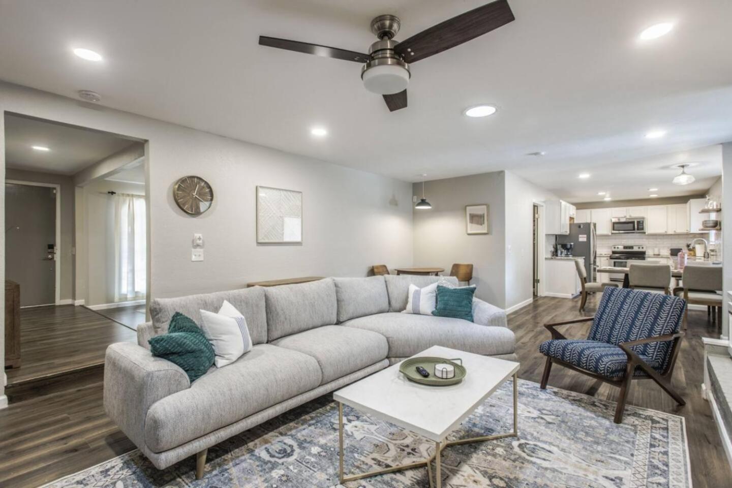 New Hummingbird Haven - Nw Okc, Billiards, Firepit Villa Oklahoma Dış mekan fotoğraf